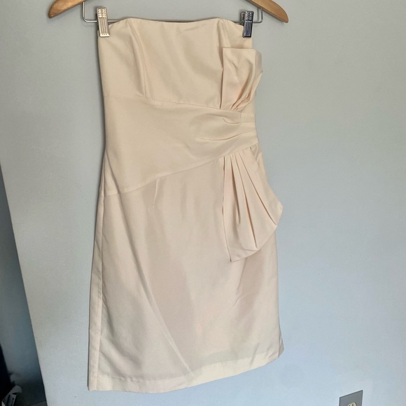 BCBG Sleeveless VINTAGE Dress Light Peach Size 2 Women’s - Picture 6 of 10